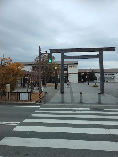 伊勢市駅前駐車場