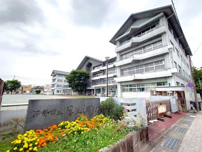 伊勢市立厚生小学校