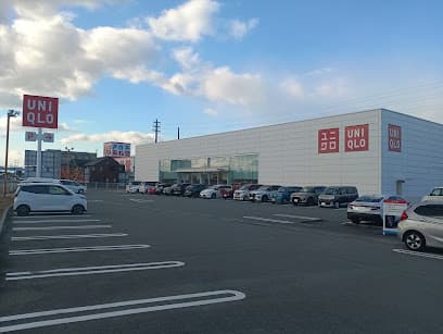 ユニクロ 伊勢店